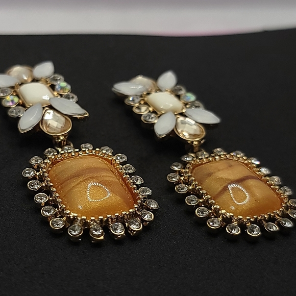 Chunky Rhinestone Dangle Earrings Caramel and Cream Statement - Picture 7 of 10